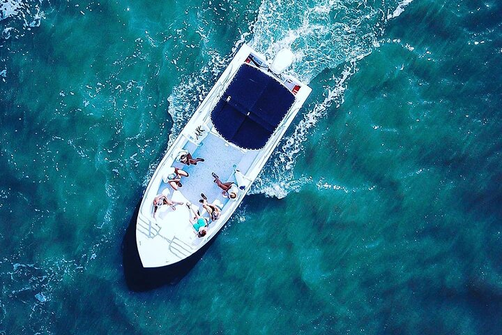 Enjoy a 2 hour private charter with Island Head. This boat is driven by captain. It is a 25ft custom boat that holds up 14 passengers. Come cruise the water ways of Hilton Head Island.
